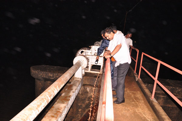 Iranamadu Tank has risen to 33 feet